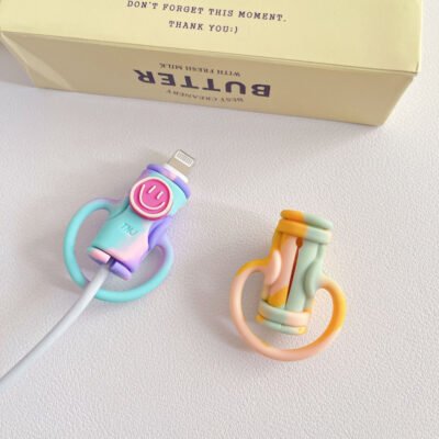 2pcs Smiling Silicone Data Cable Protectors Mixed Color